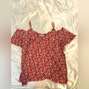 Summer off the shoulder tank top, Size Medium